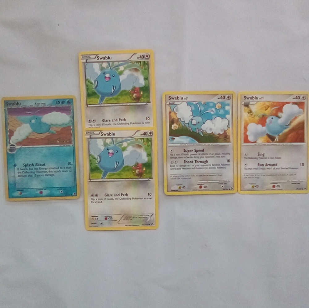 ✨Swablu Reverse Holo Pokemon Card Bundle✨